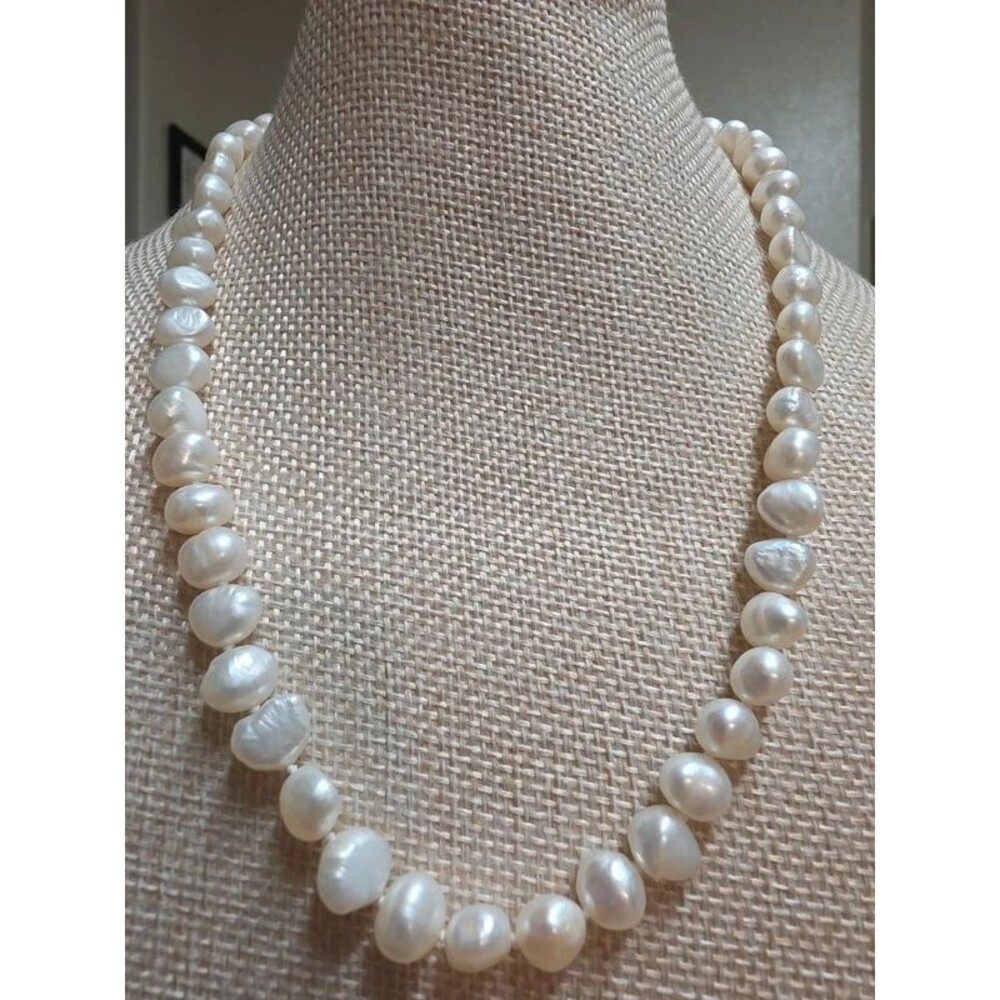 Genuine Freshwater Baroque Pearl Necklace